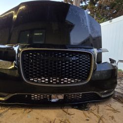 2016 CRYSLER 300 HOOD!