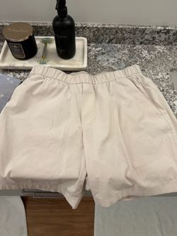 Lululemon WovenAir Shorts