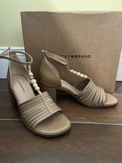 Lucky Brand Sandals