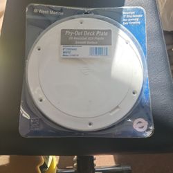 West Marine 6-in Boat Deck Plate