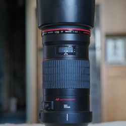 Canon EF 180mm F/3.5 L USM Macro Lens