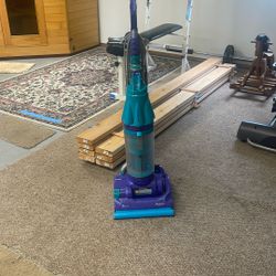 Dyson DC 07