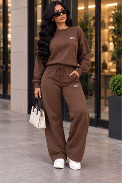 Alo Yoga Brown Sweatsuit Set