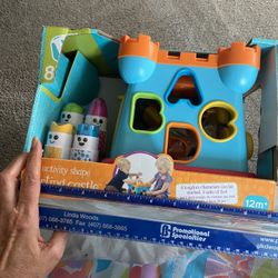 Entertaining Tot