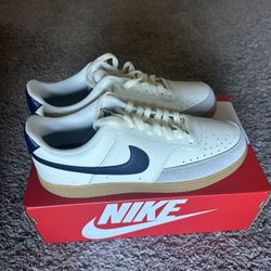 Nike Court Vision Lo, Sz 10 (Sail / Midnight Navy)