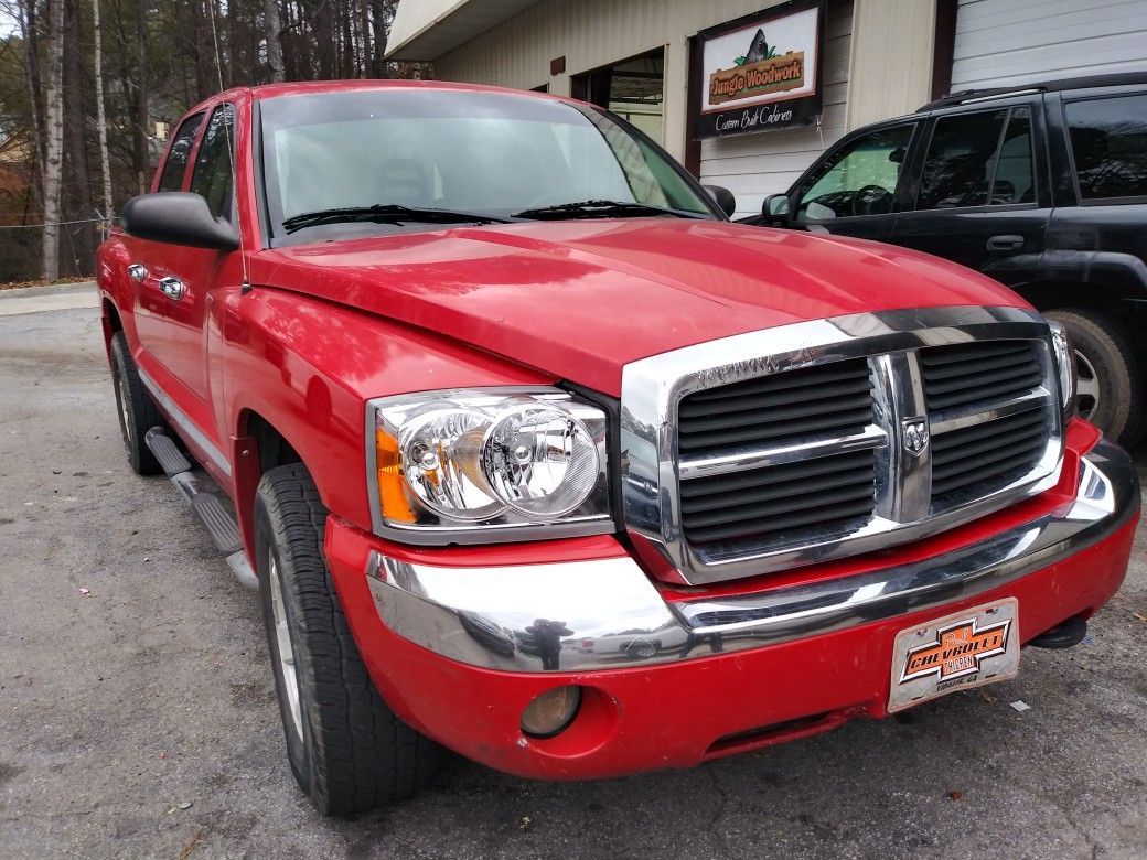 2006 Dodge Dakota