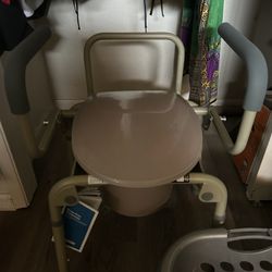 Portable Potty Chair 
