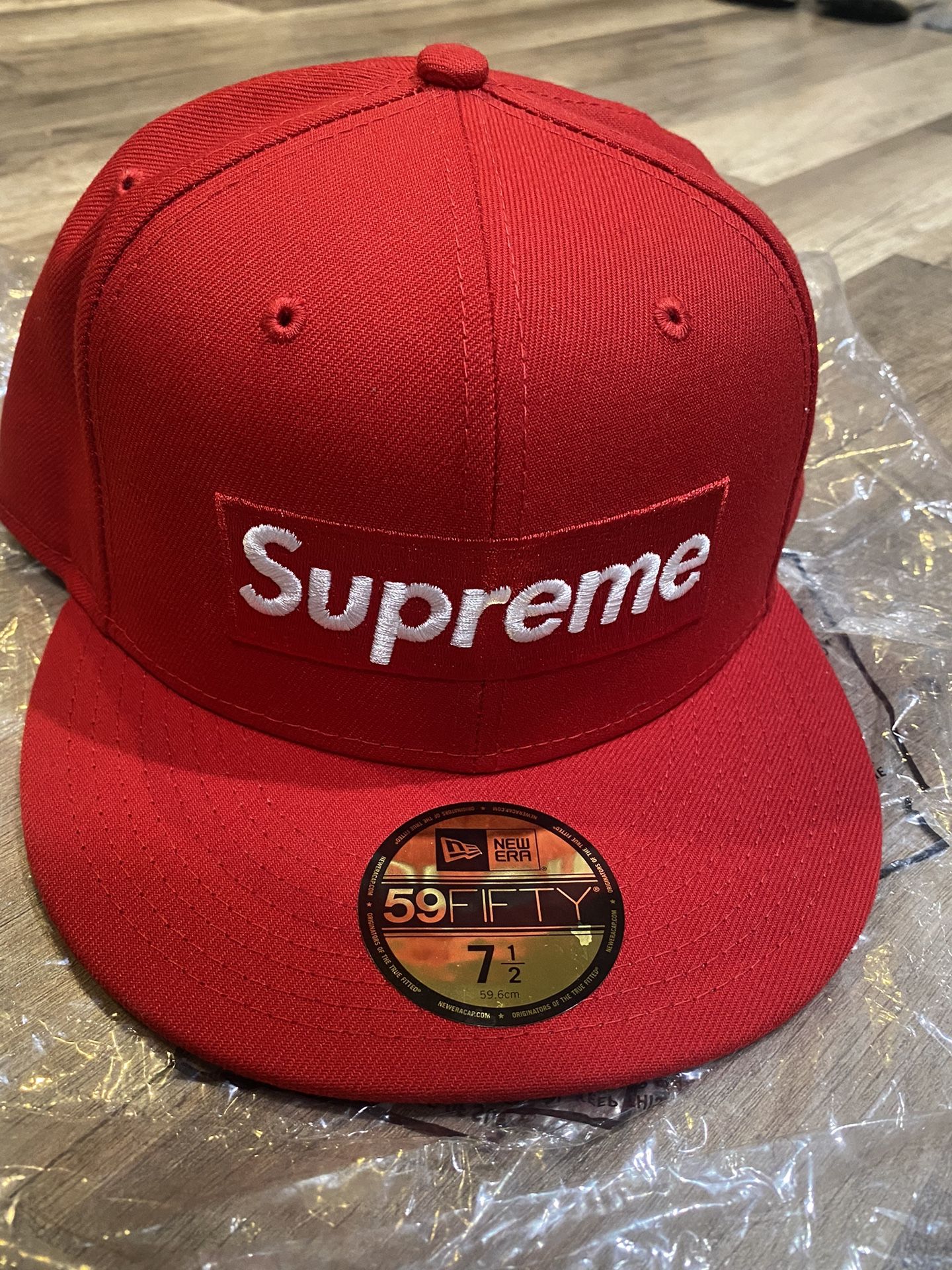 Supreme/New Era Box Logo Fitted Cap