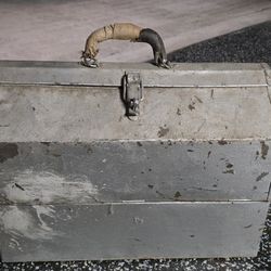 Vintage Workshop Toolbox 