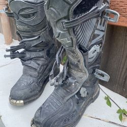 Used Size 8 O’Neal Boots