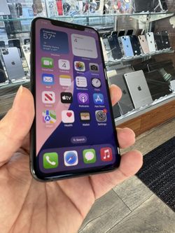 Unlocked iPhone XS 256GB With New Battery 