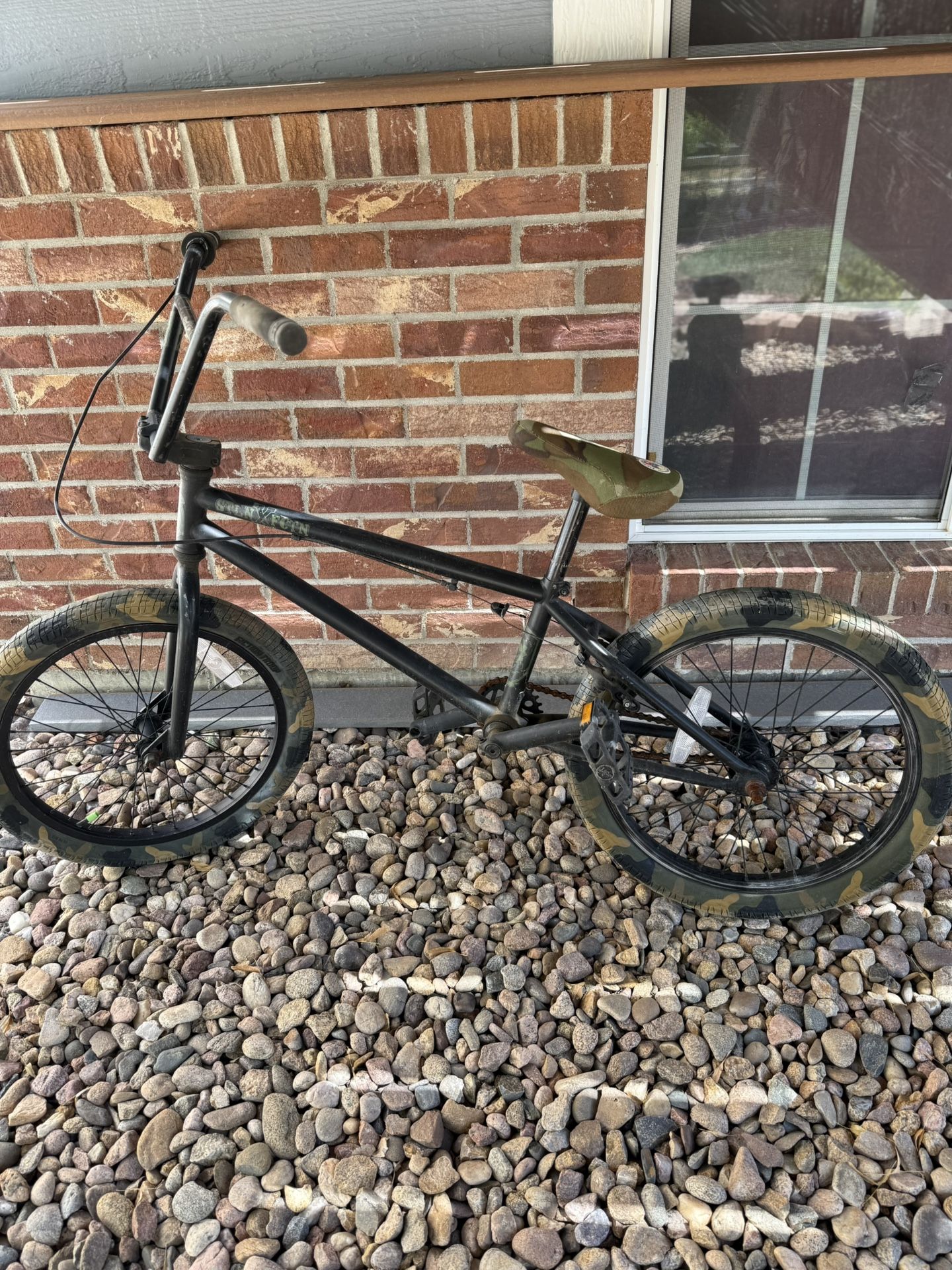 Stolen STLN X FCTN Matte Blk Urban Camo Bmx