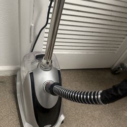 Garments Steamer 