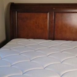 The DreamCloud Mattress Hybrid Free Sleigh Bedroom Suit read description!!!