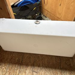 44 Gallon Water Tank / Holding Tank & Sending Unit