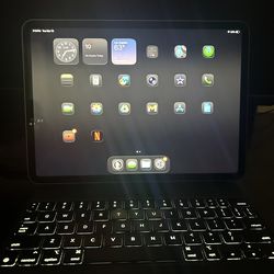 iPad Pro 3rd gen 11in (Magic Keyboard included)