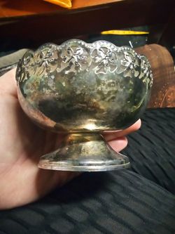Silver-plated pedestal