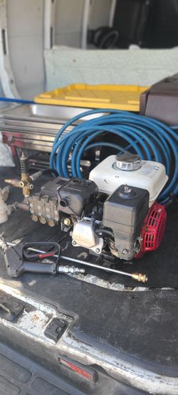 Commercial pressure washer