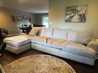 Light Gray Fabric Sectional Sofa with Chaise