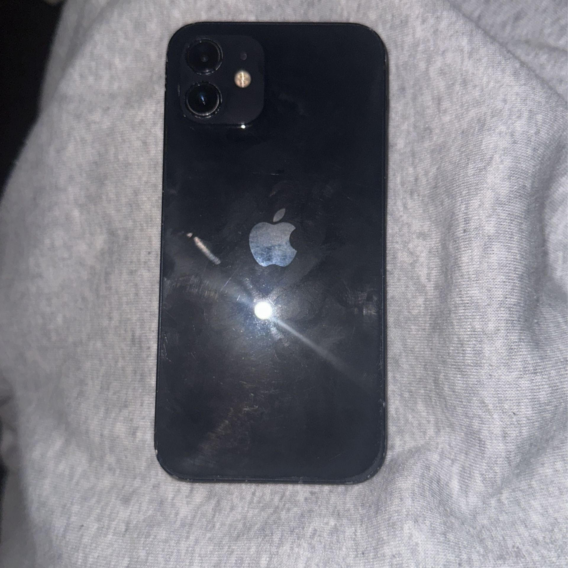 iPhone 12 Used 