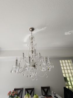 Crystal Chandalier With 12 Light
