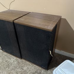 Bose 501 Speakers