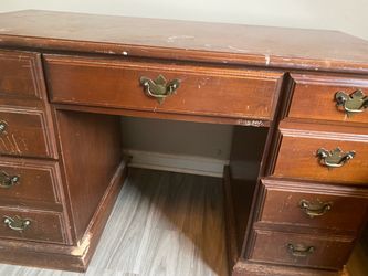 Free wooden dresser
