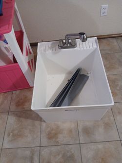 Utilitub wash sink