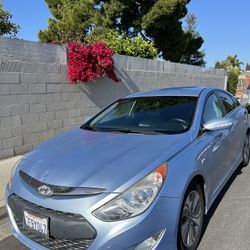 2013 Hyundai Sonata Hybrid