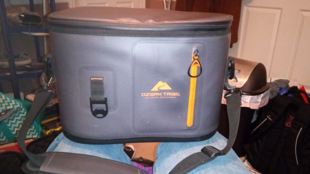 Ozark Trail Soft 16 Can Cooler W/ Waterproof Zipper