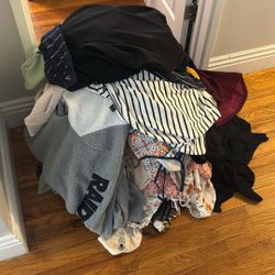 Huge Lot Of Women’s Clothing