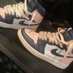 Jordan 1s Bubble Gum