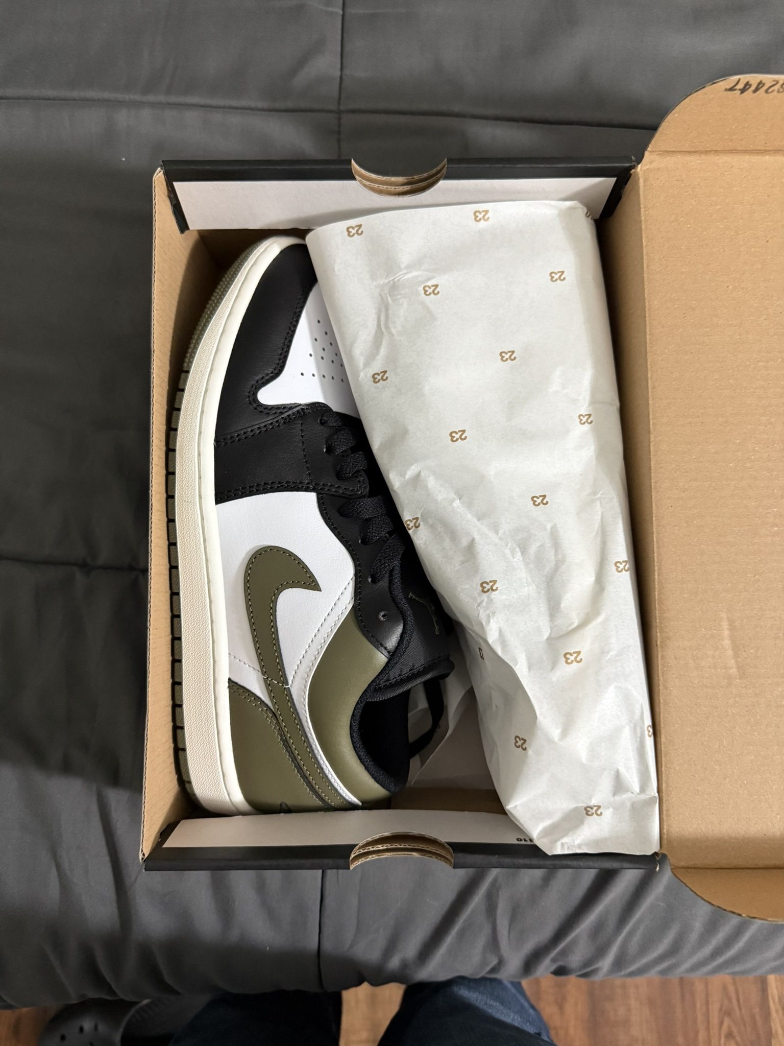 Air Jordan 1 Low