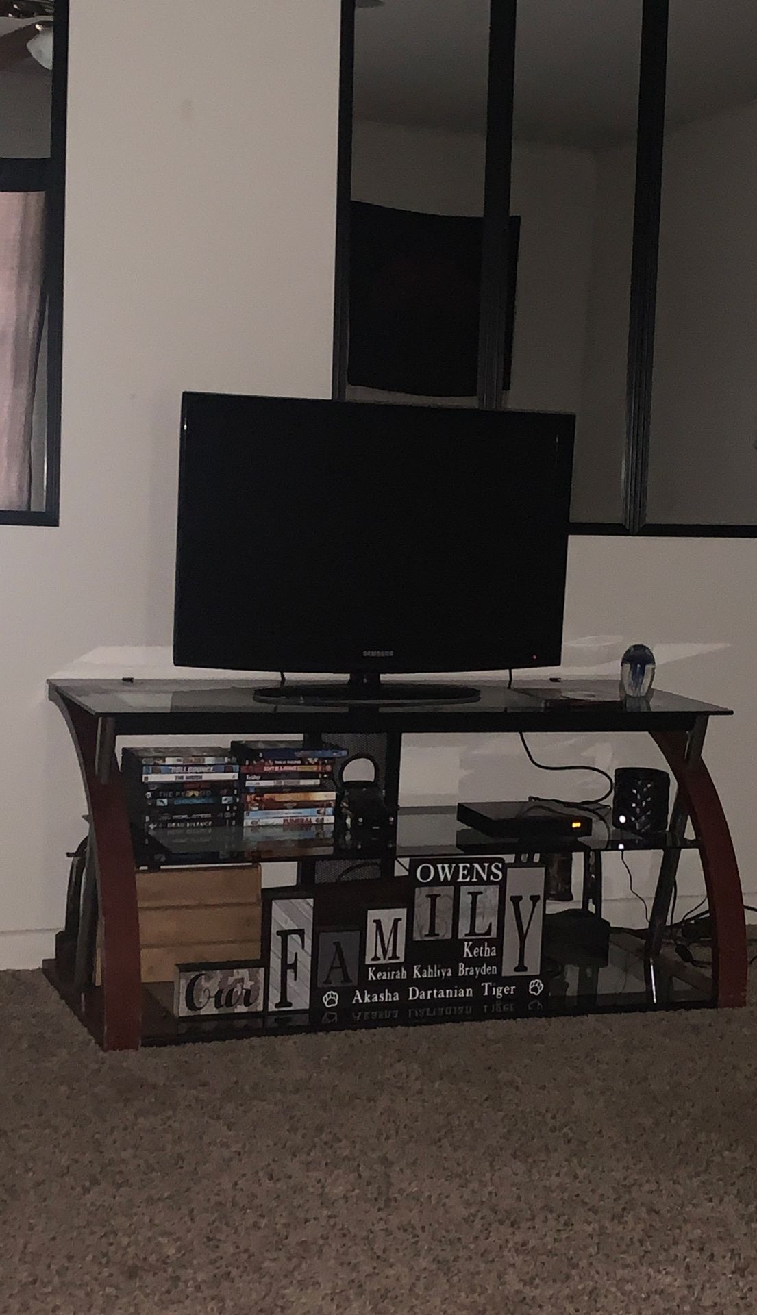 Tv stand