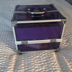 Make Up Case/Box Transparent Purple 💜 $15