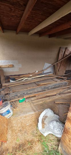 Free wood gratis