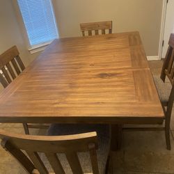 Dinning Room table
