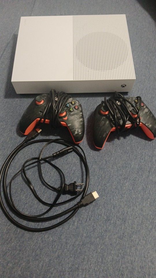 Xbox One S Digital Edition Works Perfect!!