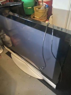TV- VIZIO- 50”