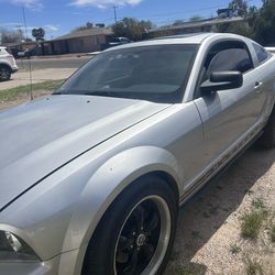 2005 Ford Mustang