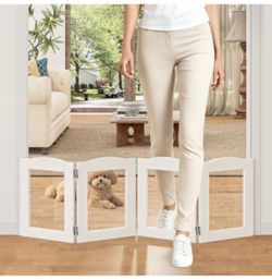 White Foldable Pet Gate with Clear Panels