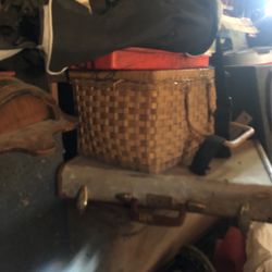 Vintage Picnic Basket