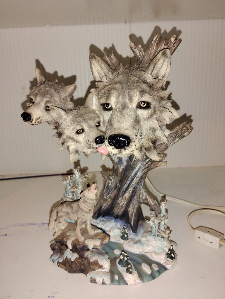 Handmade Wolf Lamp
