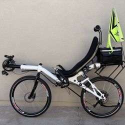 AZUB Max 26 Recumbent Bicycle