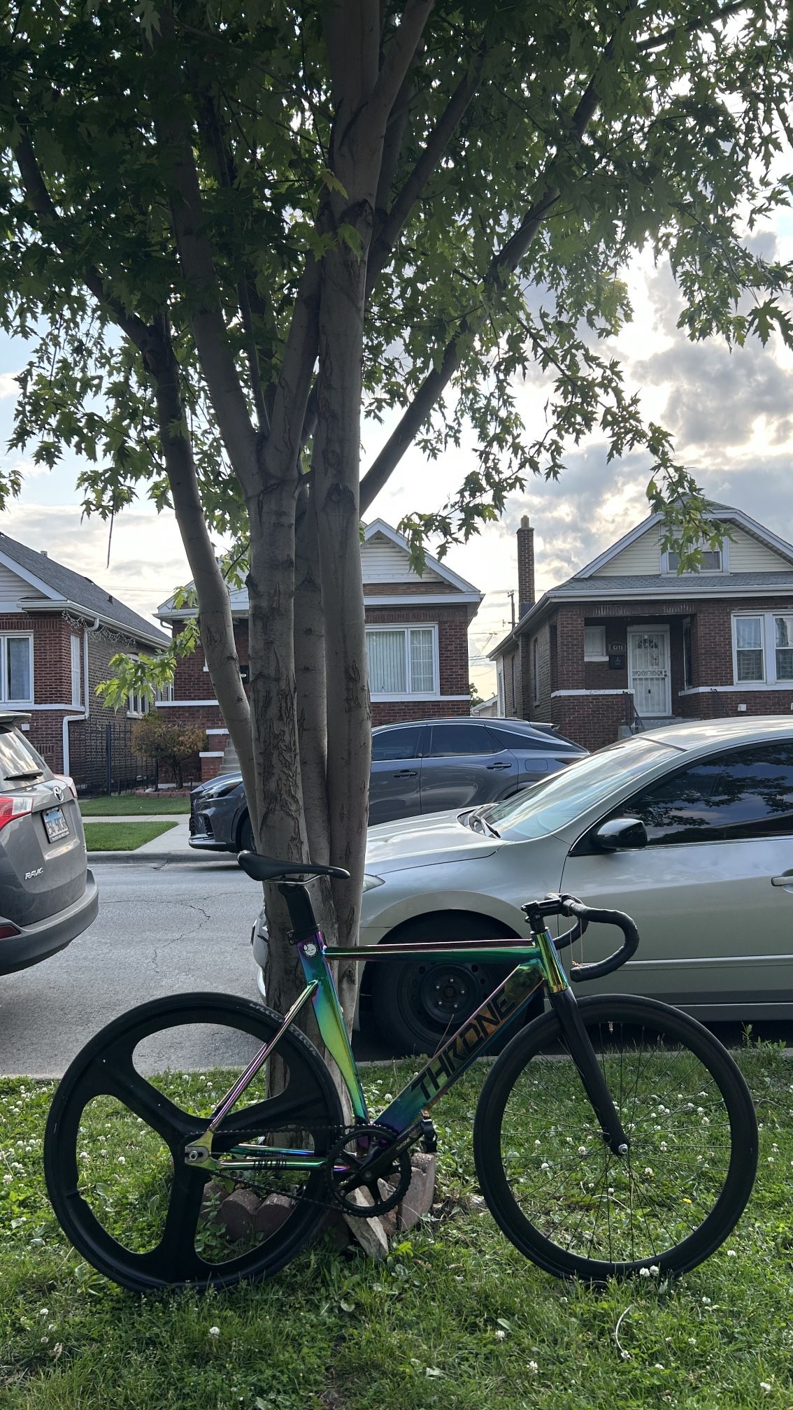 SELLING TRI SPOKE (CASH ONLY)
