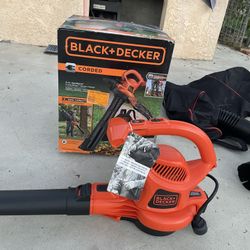 BLACK+DECKER 12 AMP 250 MPH 400 CFM Corded Electric 3-In-1 Backpack Leaf Blower, Vacuum & Mulcher