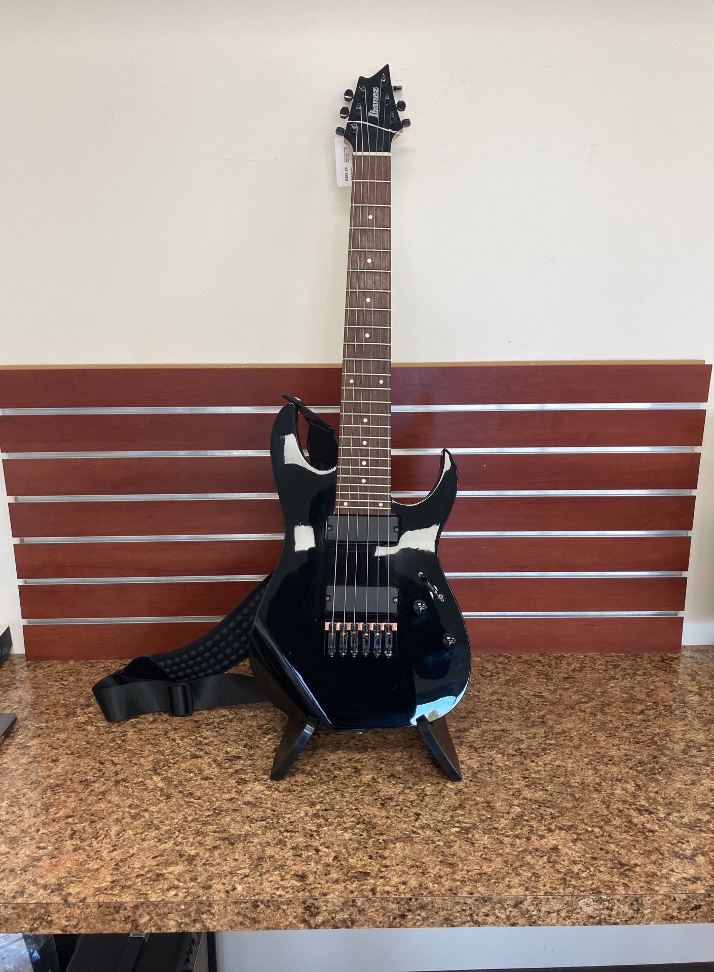 Ibanez Rg8 Guitar
