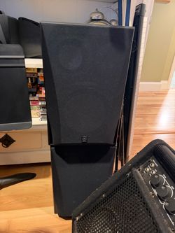 Yamaha speakers