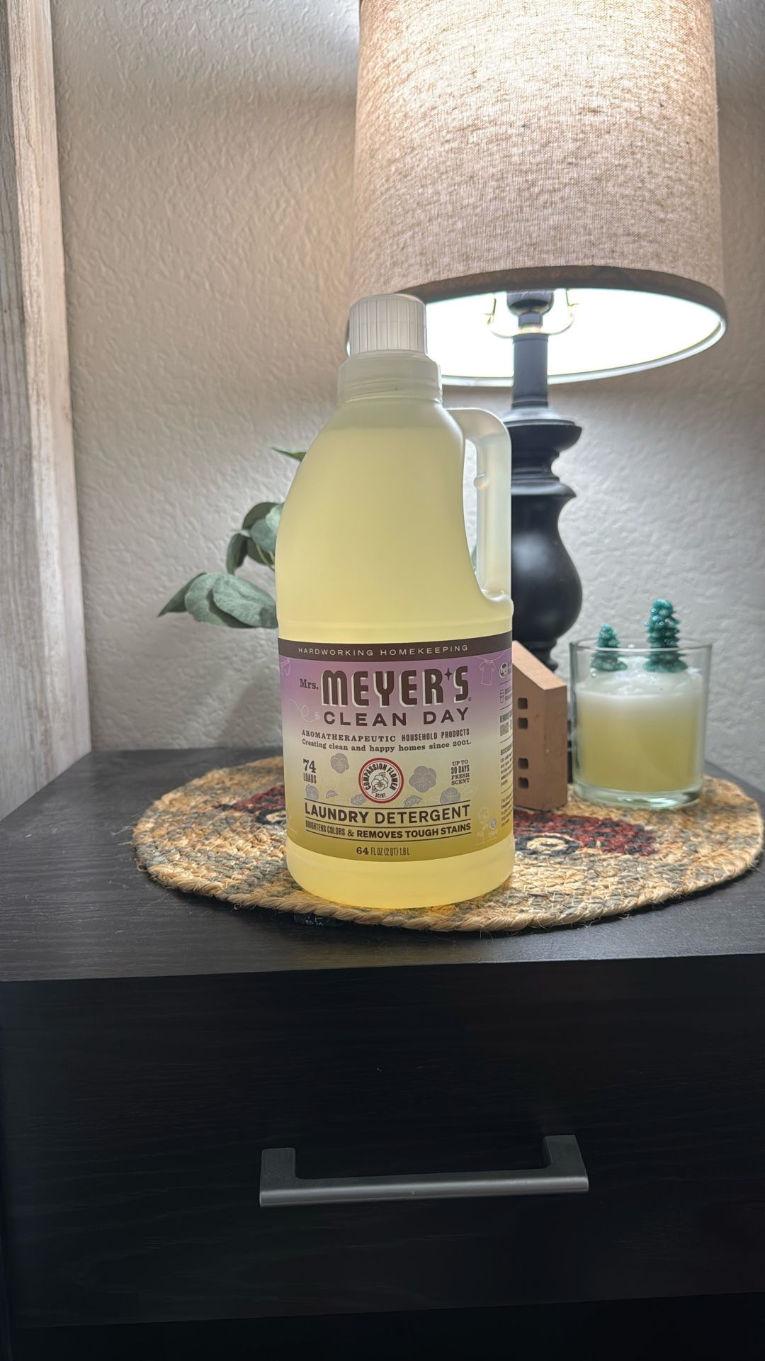 Mrs Meyers Clean Day Detergent- Compassion Flower