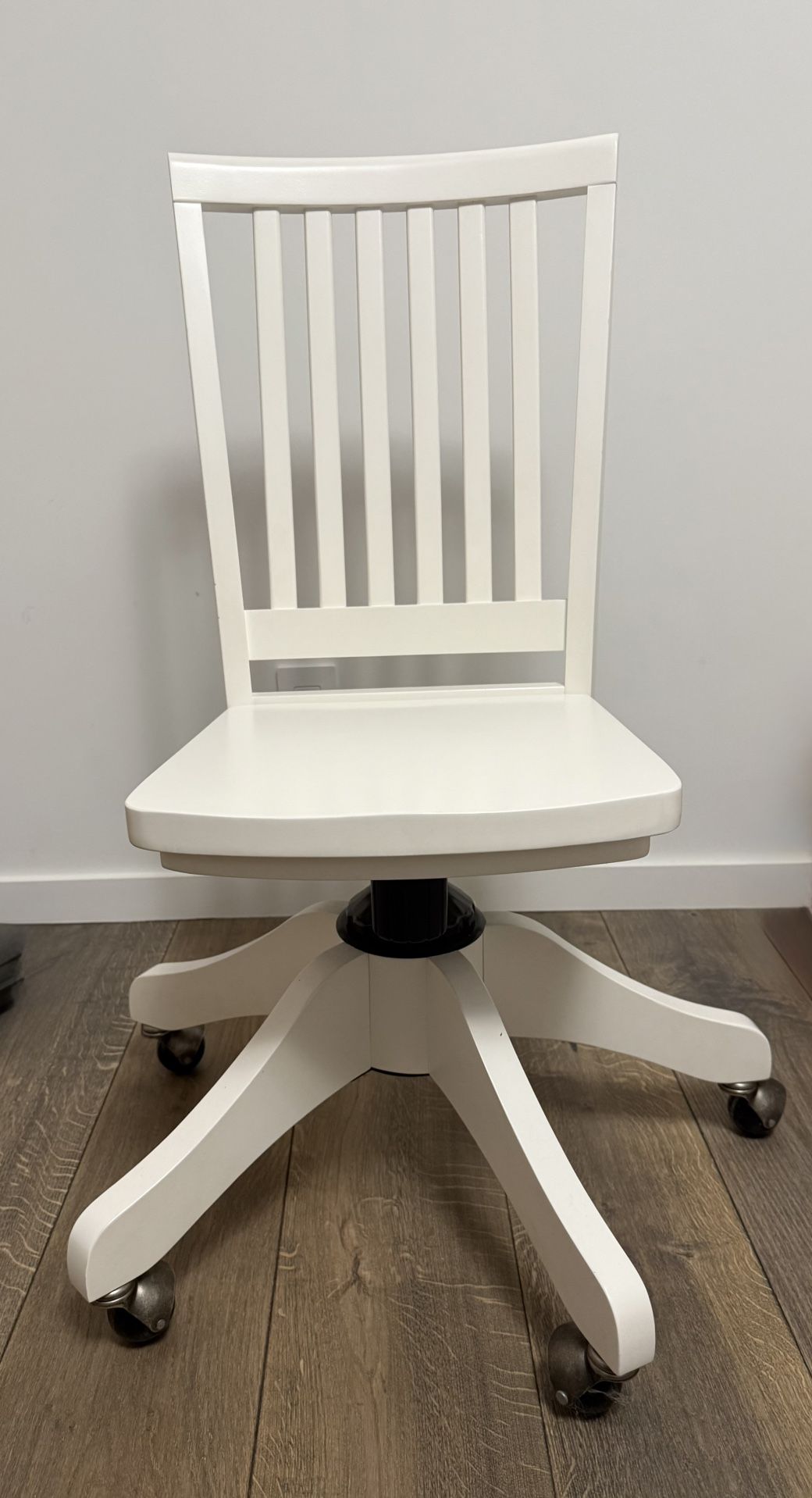 Pottery Barn Kids Desk Chair 